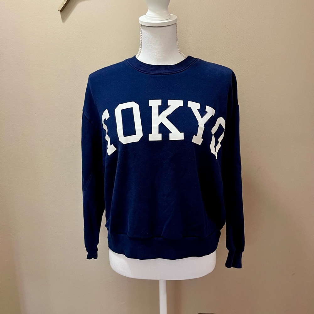 Wild Fable Navy Blue Tokyo  Sweatshirt Size Small